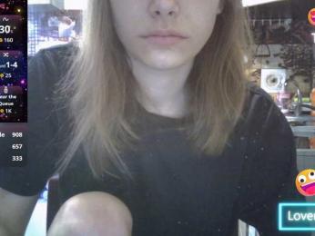 EvaaKisssss webcam model stream image