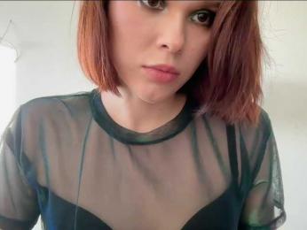 StacyLuxxe webcam model stream image