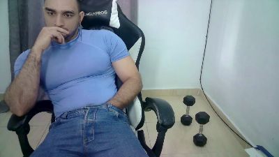 deuxes webcam model stream image