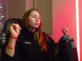 agelina_summer webcam model stream image