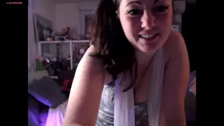 AdorahB3ll3 webcam model stream image