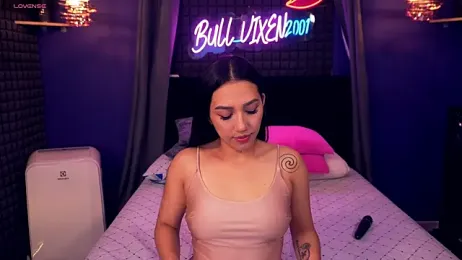 bull_vixen2001 webcam model stream image