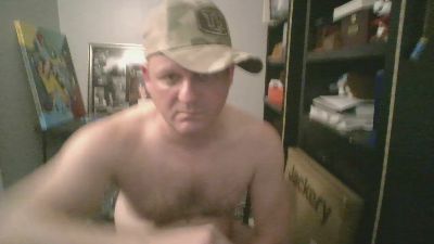 handsomeguy2205 webcam model stream image