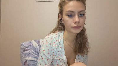 CordiaLutton webcam model stream image