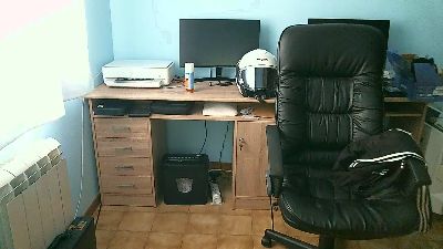 urick10 webcam model stream image