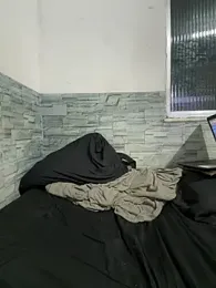 Coringay webcam model stream image