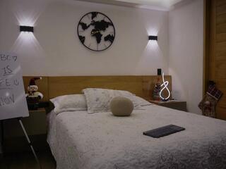 Belami Colton webcam model stream image