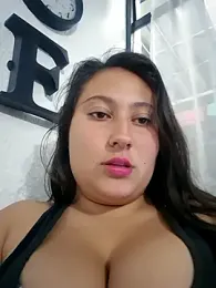 Celeem_ webcam model stream image