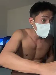 Yooo17 webcam stripchat model stream image