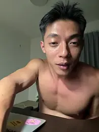 Yooo17 webcam stripchat model stream image