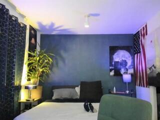 Scott Alpha webcam model stream image