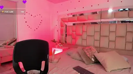 Dapnne_ webcam model stream image