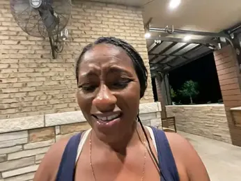 wynterheat webcam model stream image