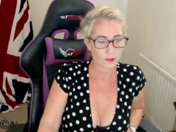 britishladya webcam model stream image