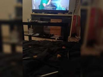 lilouetmax webcam model stream image