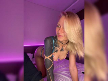 Twins666 webcam bongacams model stream image