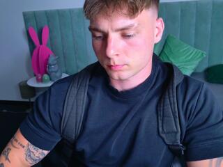 Magnus Eyevein webcam model stream image