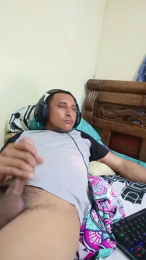 Shimiza webcam model stream image