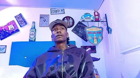 lili_roussi webcam model stream image