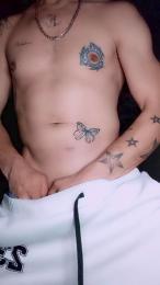 moreno2057 webcam cam4 model stream image