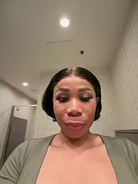 Belle___ webcam model stream image