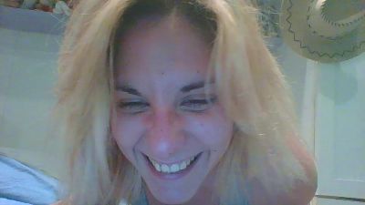 piccolaqueen webcam cam4 model stream image