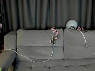 little-chips webcam camsoda model stream image