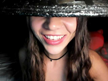 Malisha8 webcam model stream image