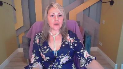 Candy_Long webcam model stream image