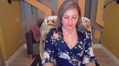 Candy_Long webcam model stream image