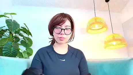 Purplee_Baby webcam model stream image