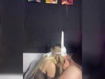 kiraflame5 webcam model stream image