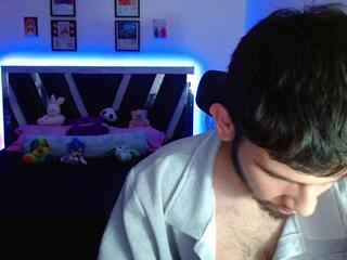 Dante Whitee webcam model stream image