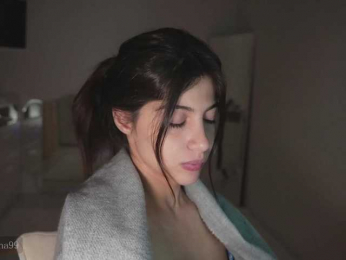 -Madi- webcam bongacams model stream image