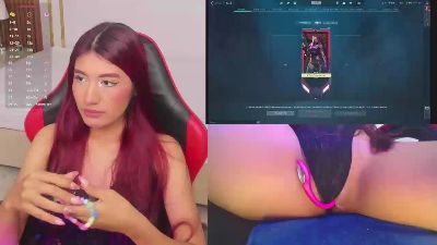 MiaVoss_ webcam model stream image