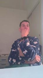 TuuNeenee30 webcam model stream image