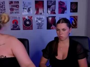 amalialowell webcam model stream image