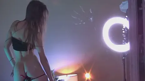 Amanda_River webcam model stream image