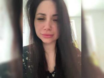 Y_Leiki webcam model stream image