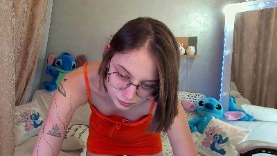 CharlyWills webcam model stream image