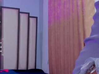 sofiaaroberts1 webcam model stream image