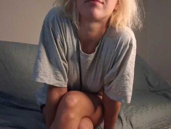 PeaceDance webcam bongacams model stream image