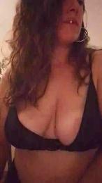 Lunasub webcam model stream image