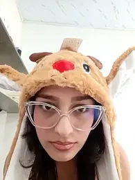 Ary-18 webcam model stream image