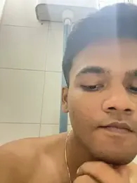 Dazzling_dude webcam model stream image