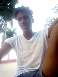 dantecruz19 webcam model stream image