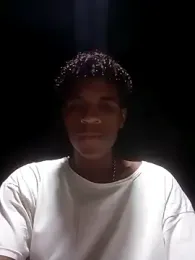dantecruz19 webcam model stream image