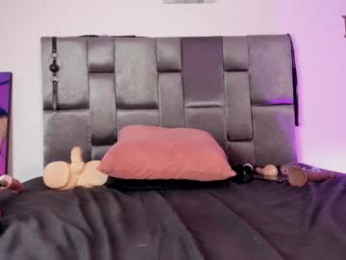 lia_johnsonn webcam model stream image