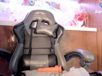 honey_pinkgreen webcam model stream image