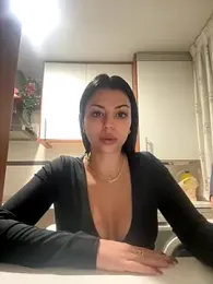 Noeliagglow webcam model stream image